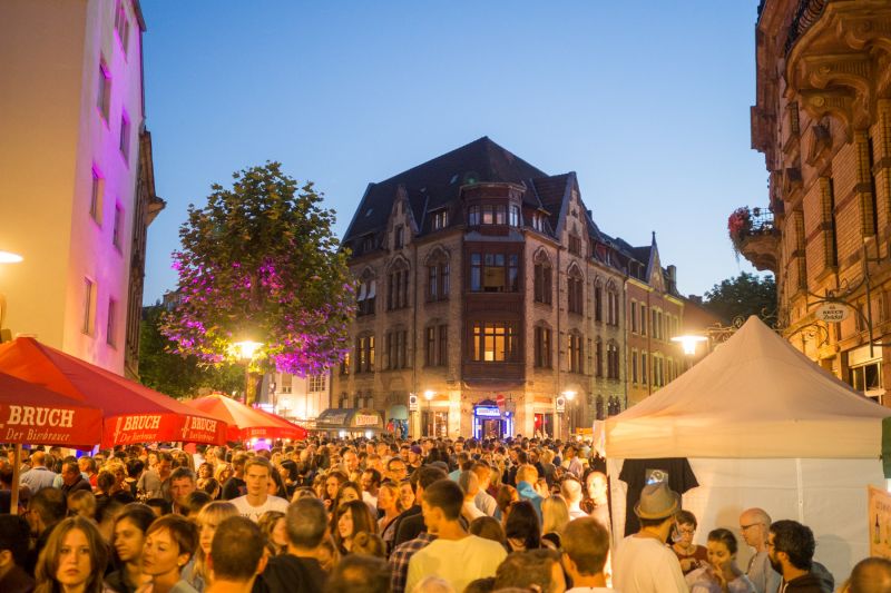 Festival in Nauwieser Quarter in Saarbrücken